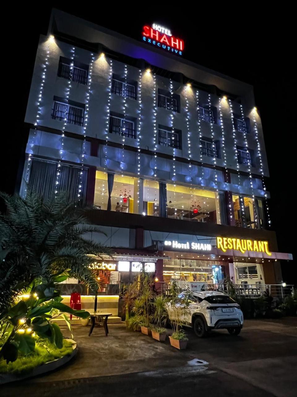 Hotel Shahi Executive Malkapur  외부 사진